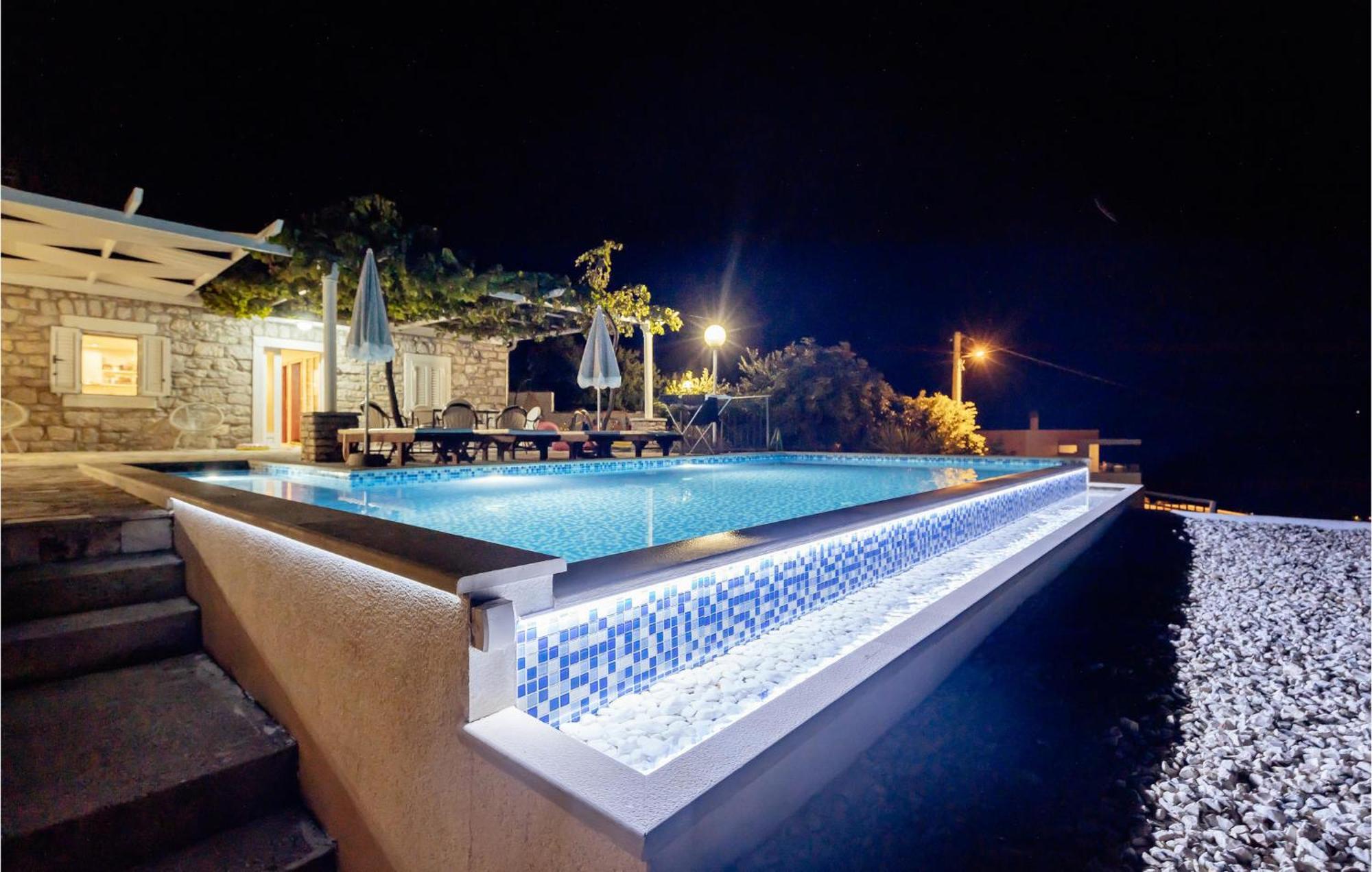 Amazing Home In Herceg Novi With House Sea View Εξωτερικό φωτογραφία