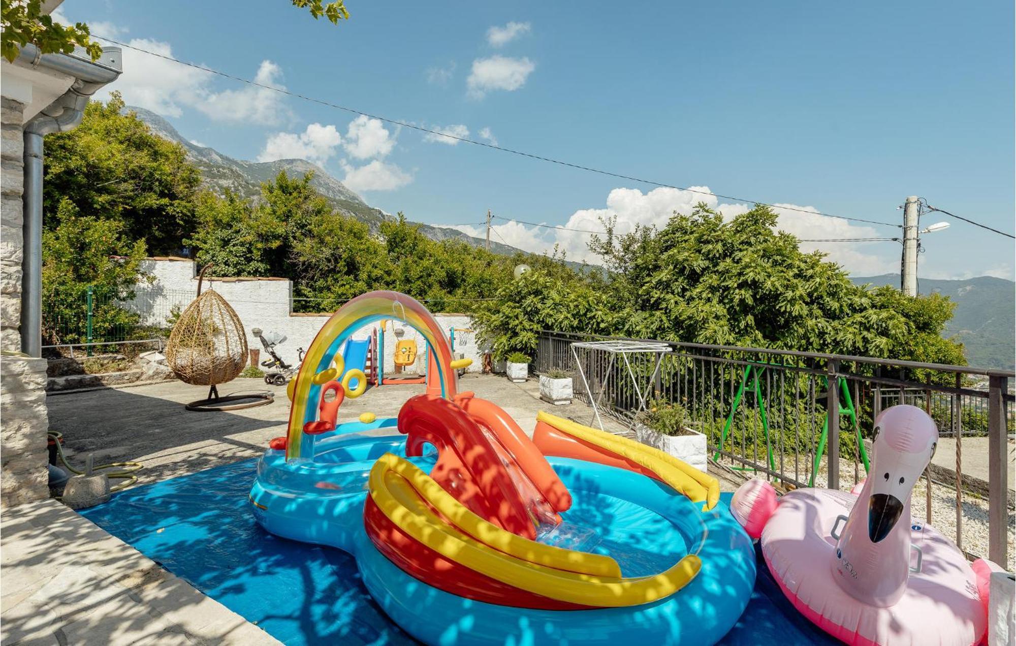 Amazing Home In Herceg Novi With House Sea View Εξωτερικό φωτογραφία